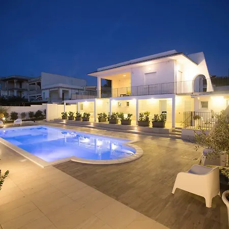 Del Mare Holiday home